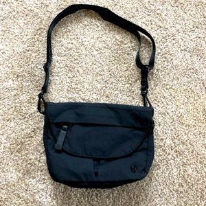 Lululemon Festival Bag